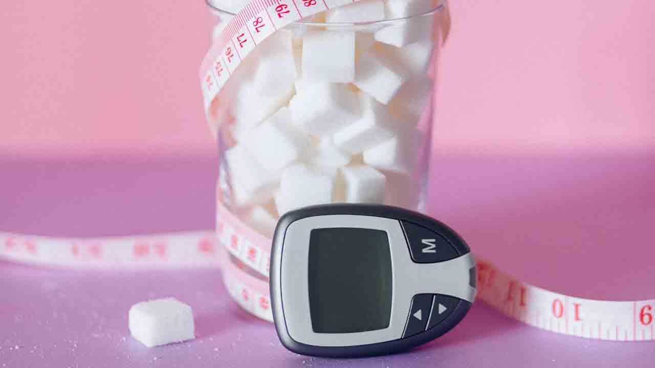 Blood Sugar : मैं दवा के बिना कैसे नियंत्रित कर सकता हूँ ?