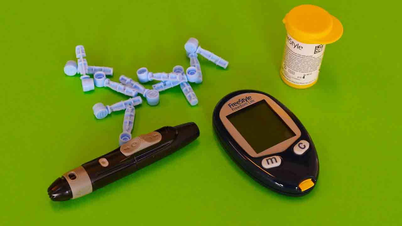 Diabetes क्या मधुमेह वसा या चीनी के कारण होता है ?