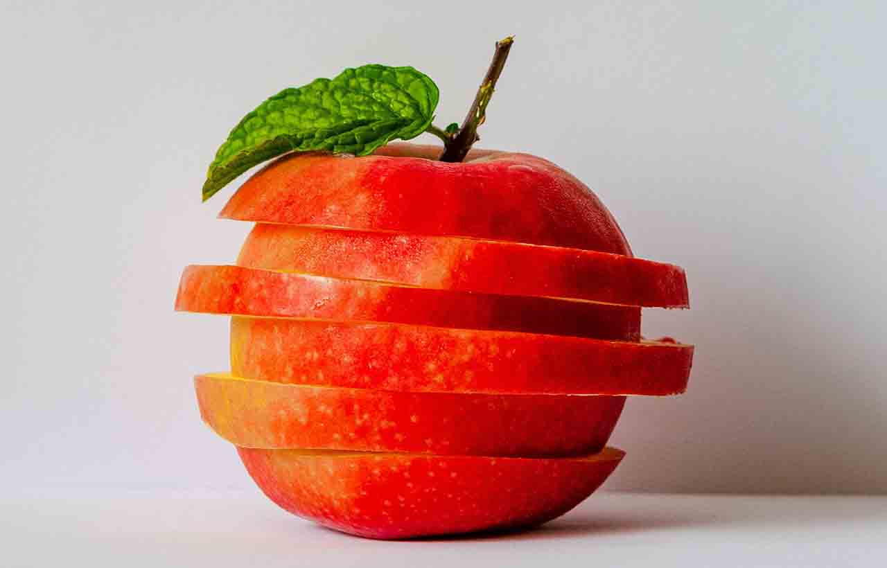 Apple : रोज खाली पेट एक सेब खाएं; एक बार जब आप फायदे देखेंगे तो यकीन नहीं करेंगे।