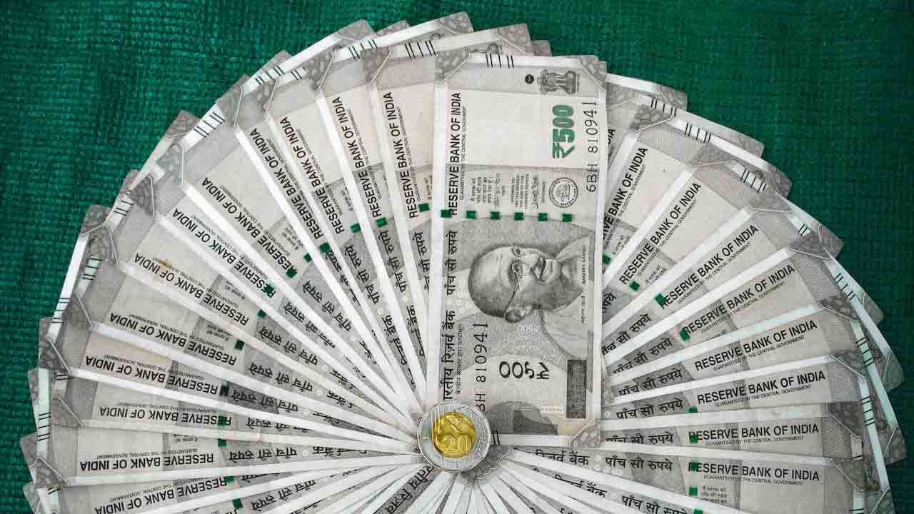 Mutual Fund “चौंकाने वाली कहानी : ₹10000 का SIP ने बना निवेशक को ₹2.8 करोड़ का मालामाल, गजब का म्यूचुअल फंड का राज़ खुला!”