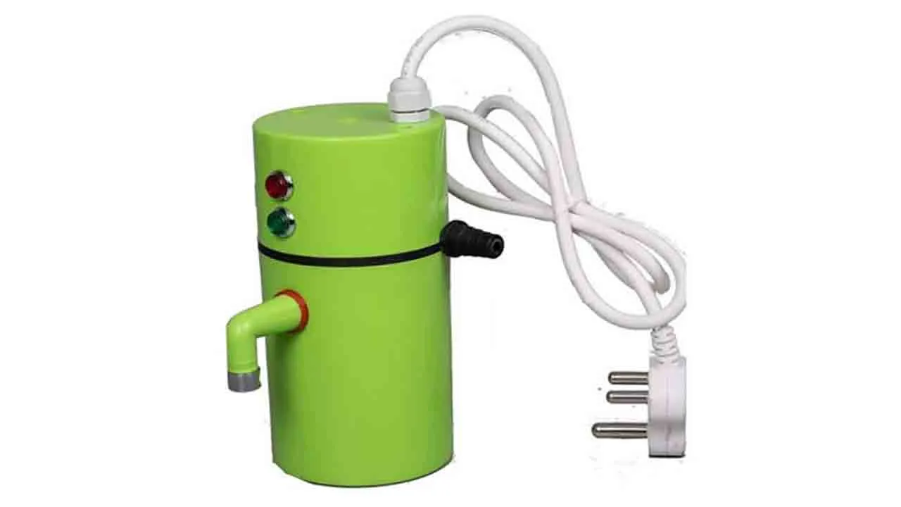 Mini Geyser Water Heater : बड़े काम के हैं ये मिनी वाटर हीटर, पानी उबलने में नहीं लगेगा वक्त