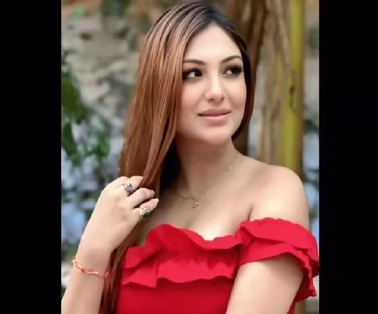 Khushi Mukherjee